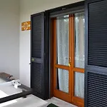 Gryllus 3*