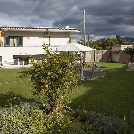 Bed & Breakfast Gryllus *