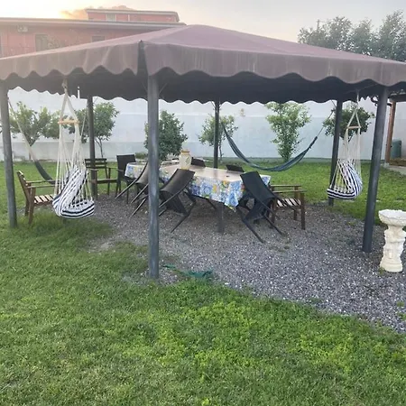 Bed & Breakfast Gryllus