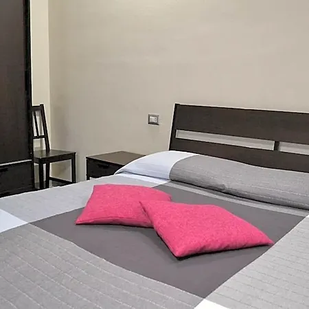Gryllus فندق مبيت وإفطار 3*